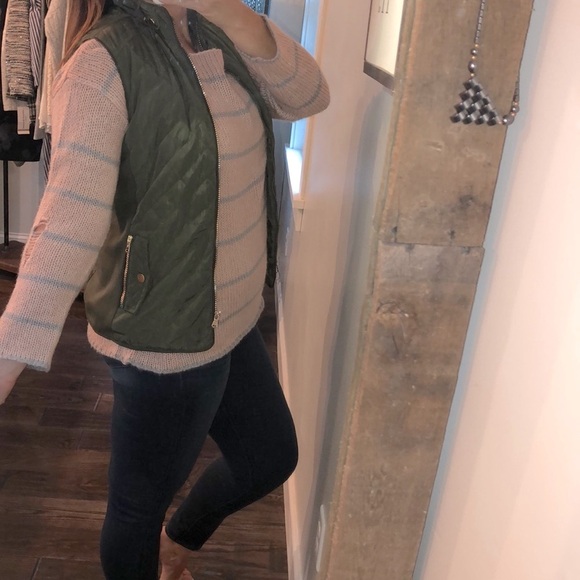 Cavalini small olive green hunting puffer vest - Picture 4 of 11